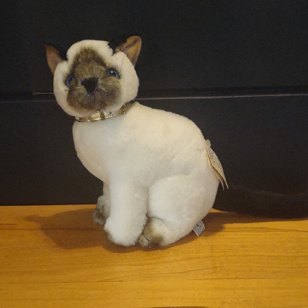 Russ Yomiko Collection Plush White‎ Cat With Collar